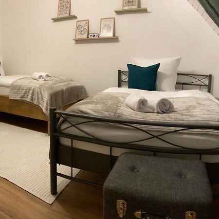 Anjas Appartement I Zentral I 81 Qm Stilvolle Geraeumige Wohnung I Parkplaetze Vorhanden Osnabrück Dış mekan fotoğraf