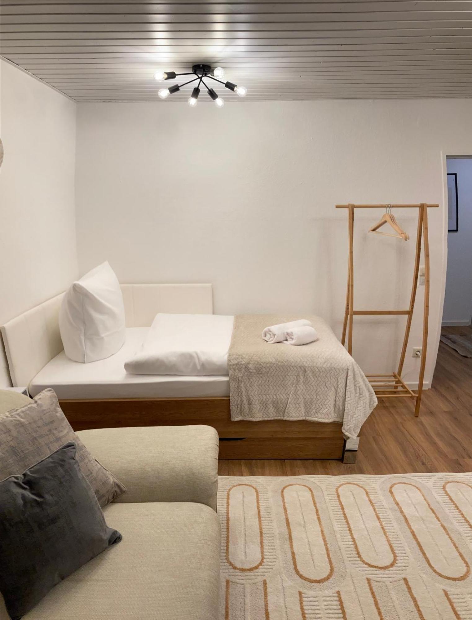 Anjas Appartement I Zentral I 81 Qm Stilvolle Geraeumige Wohnung I Parkplaetze Vorhanden Osnabrück Dış mekan fotoğraf