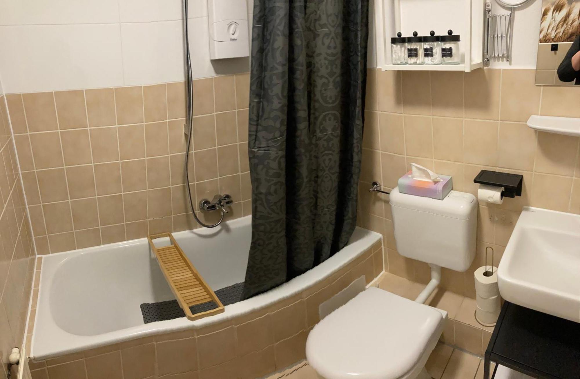 Anjas Appartement I Zentral I 81 Qm Stilvolle Geraeumige Wohnung I Parkplaetze Vorhanden Osnabrück Dış mekan fotoğraf